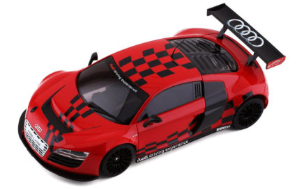 Kyosho MR-03 Mini-Z Racer with Audi R8 2010 LMS Body Set