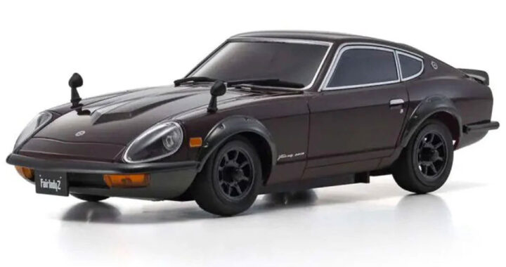 Kyosho MA-020 Mini-Z AWD Nissan Fairlady 240ZG – Maroon