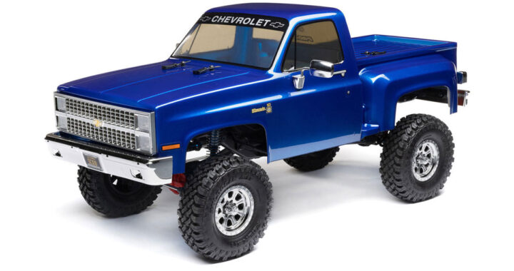 Axial SCX10 III 1982 Chevrolet K10 RTR Base Camp - Blue