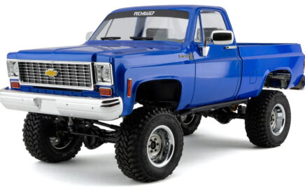 RC4WD Trail Finder 2 LWB Chevrolet K10 Scottsdale Trail Truck